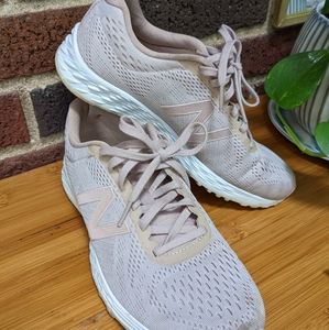New Balance Women's Pink Fresh Foam Running Shoes Size 7.5